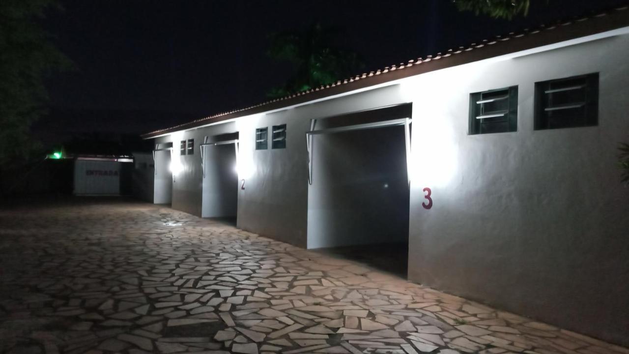 Lagos Suites (Adults Only) Guapé المظهر الخارجي الصورة