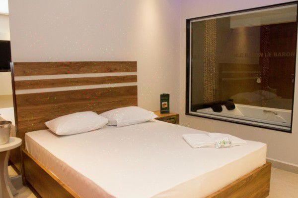Lagos Suites (Adults Only) Guapé المظهر الخارجي الصورة